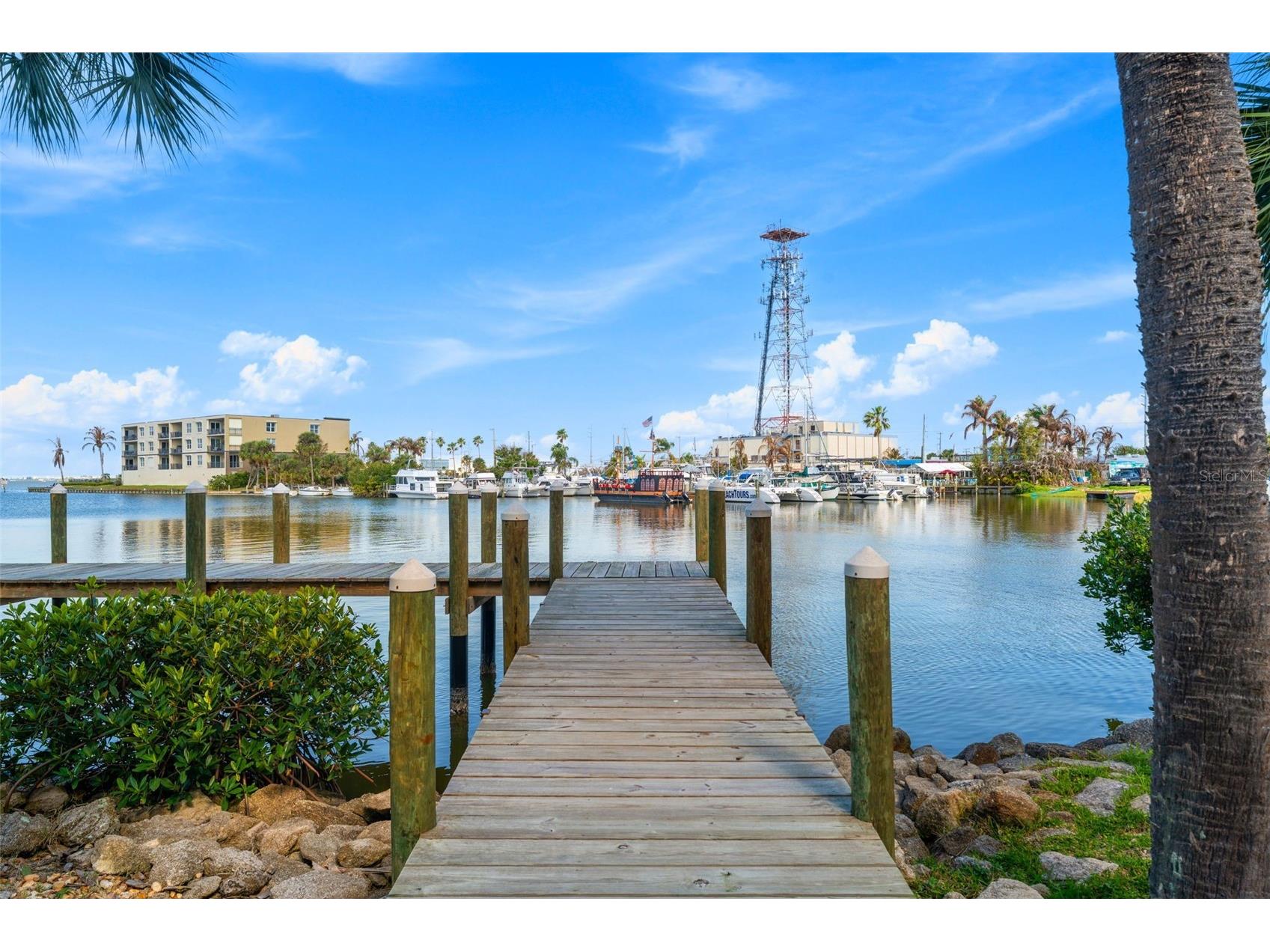 3873 S Banana River Boulevard #103 Cocoa Beach FL 32931 - BANANA RIVER O6399004 image5