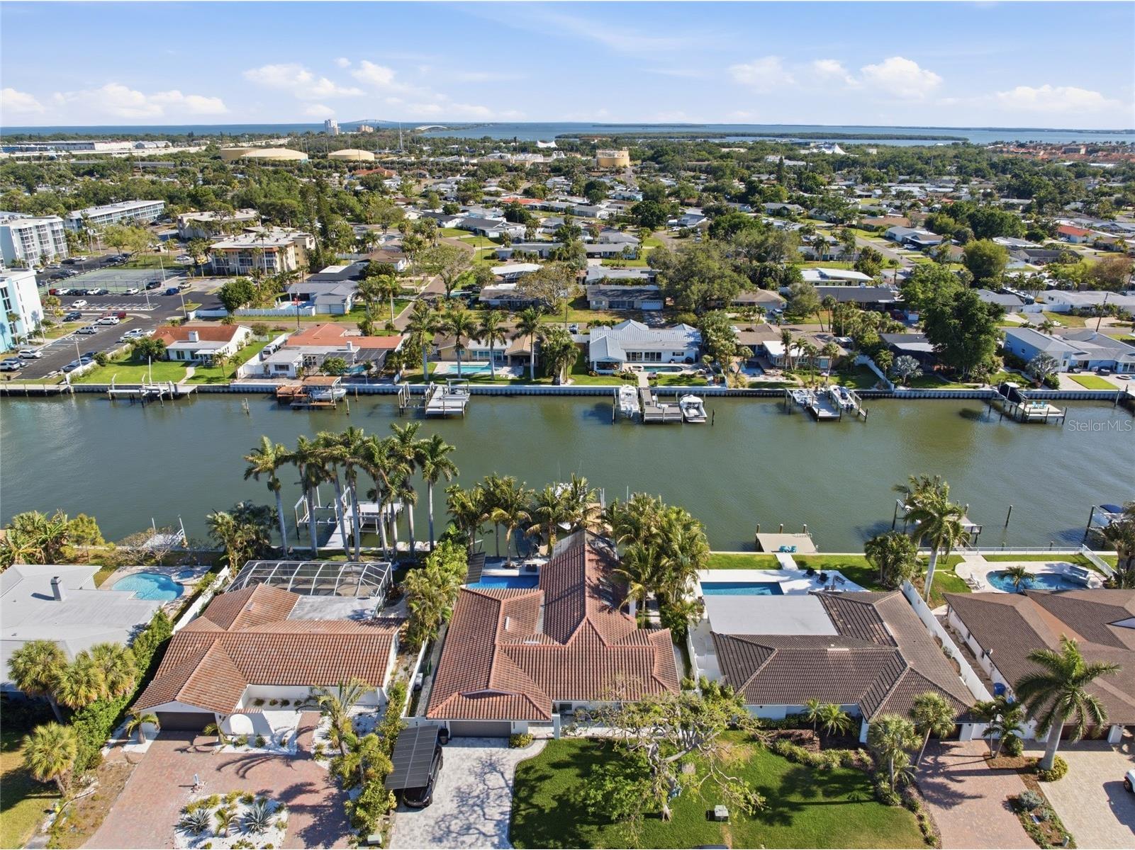 3874 48th Avenue S Saint Petersburg FL 33711 TB8506339 image23
