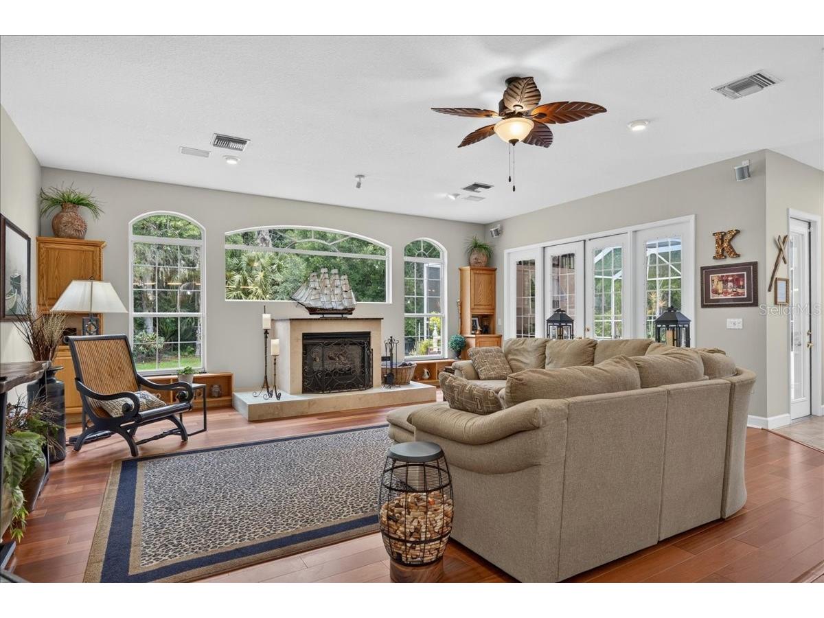 3874 Crescent Cove Place Tarpon Springs FL 34688 TB8528562 image16