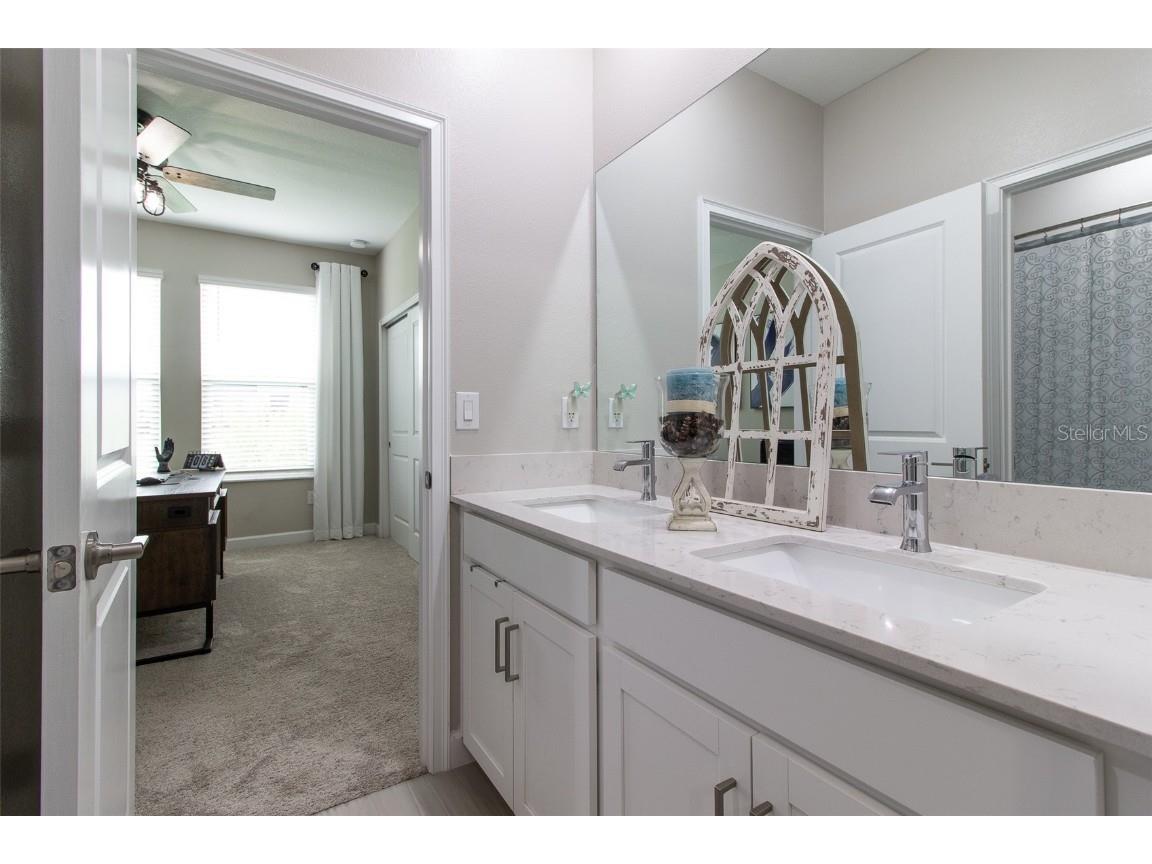 3874 SE 4th Terrace Ocala FL 34480 OM707159 image35