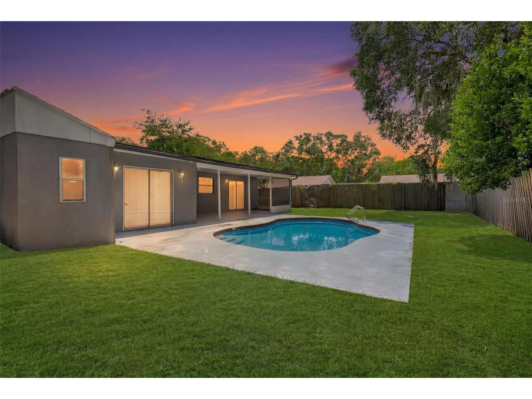 3874 Tam Drive Orlando FL 32808 O6416745 image2