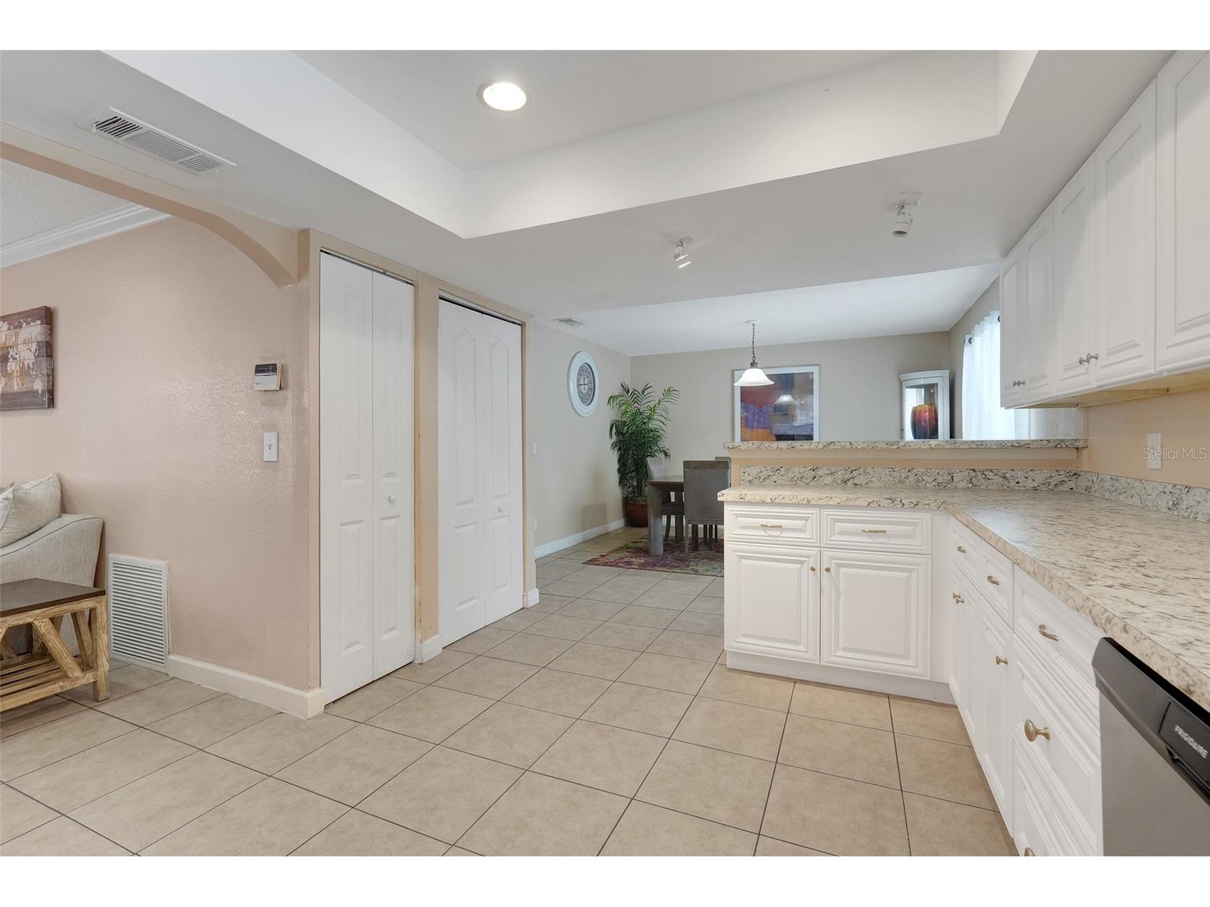 3874 Tam Drive Orlando FL 32808 O6416745 image6