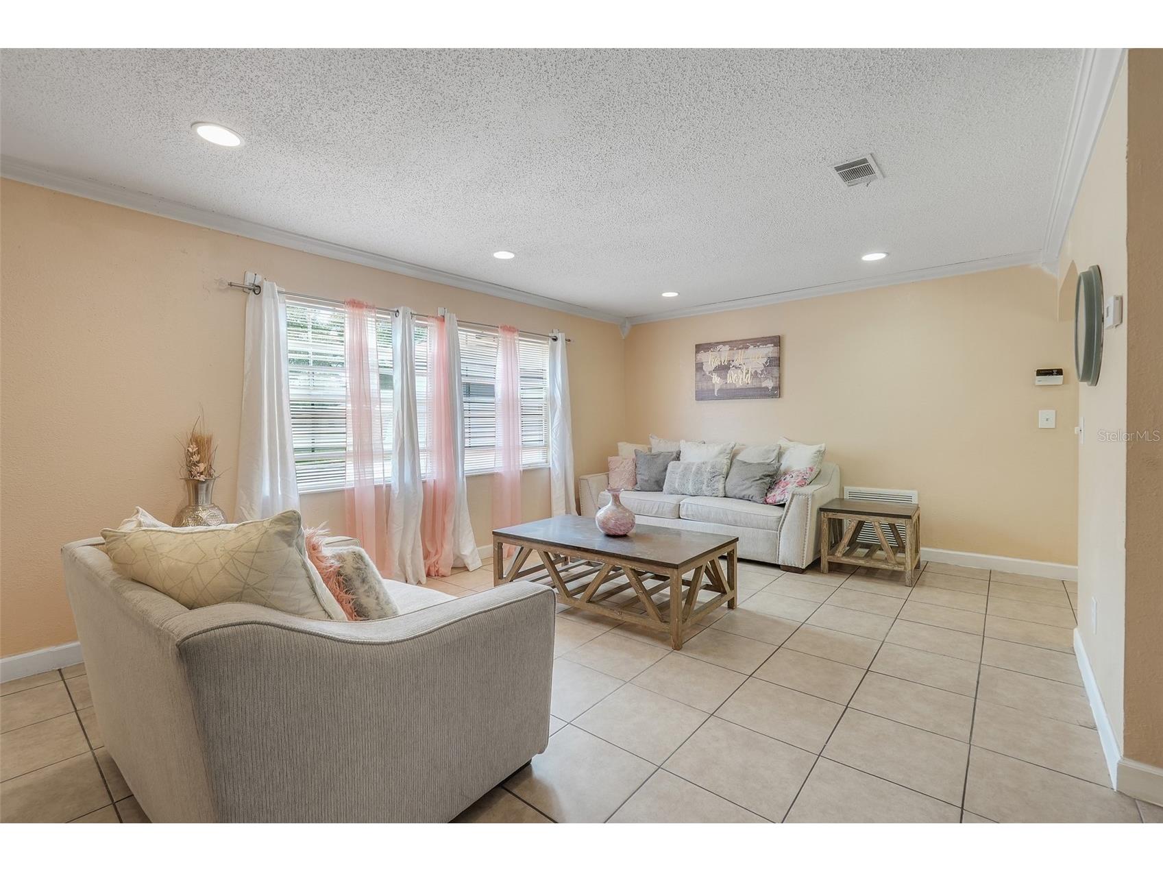 3874 Tam Drive Orlando FL 32808 O6416745 image8
