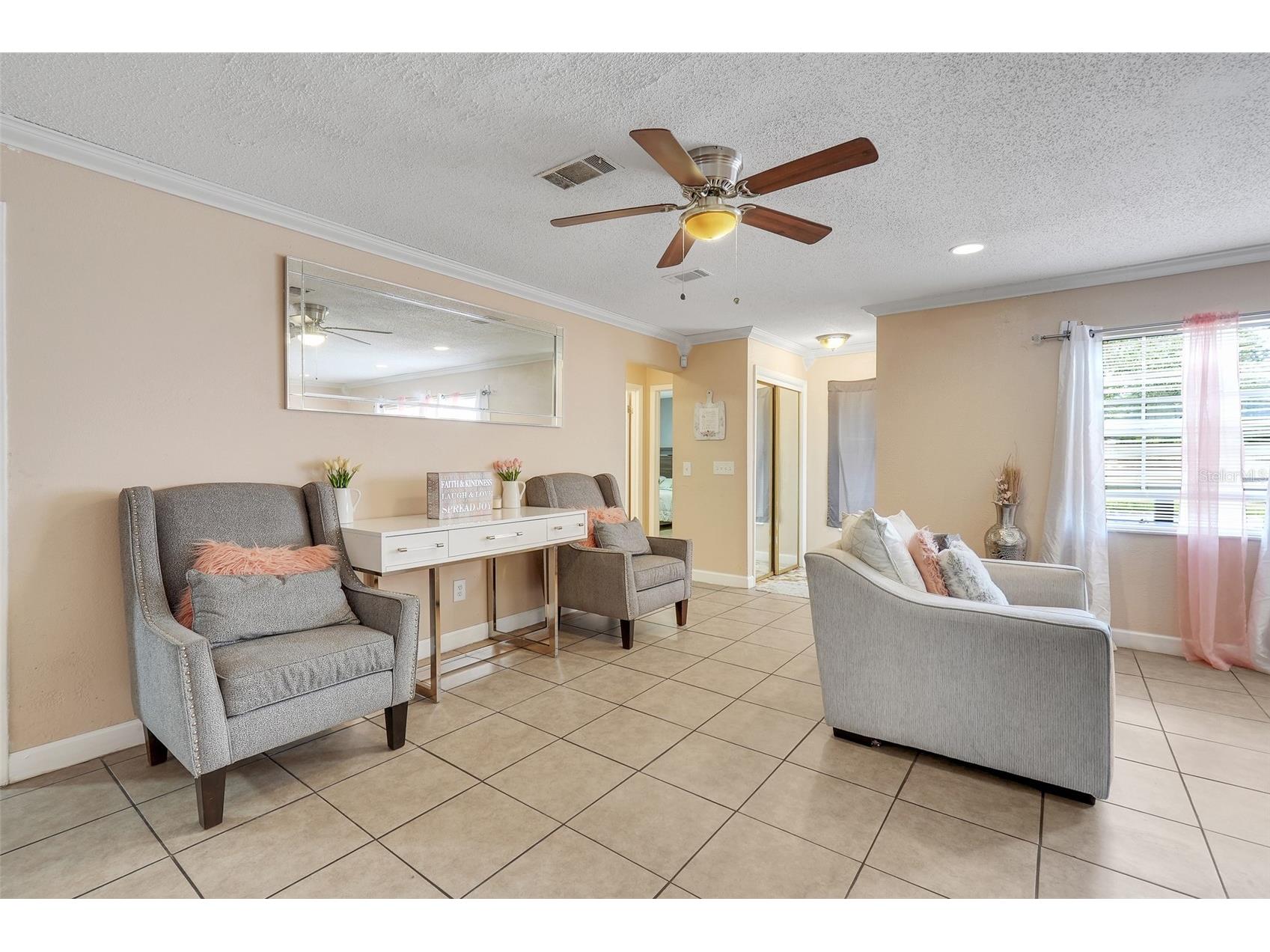 3874 Tam Drive Orlando FL 32808 O6416745 image9