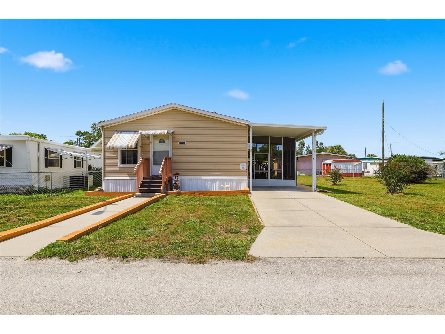 38745 New Jersey Avenue Zephyrhills FL 33542 TB8532025 image1