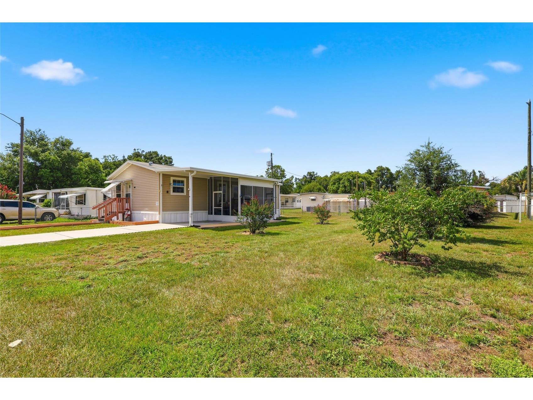 38745 New Jersey Avenue Zephyrhills FL 33542 TB8532025 image21