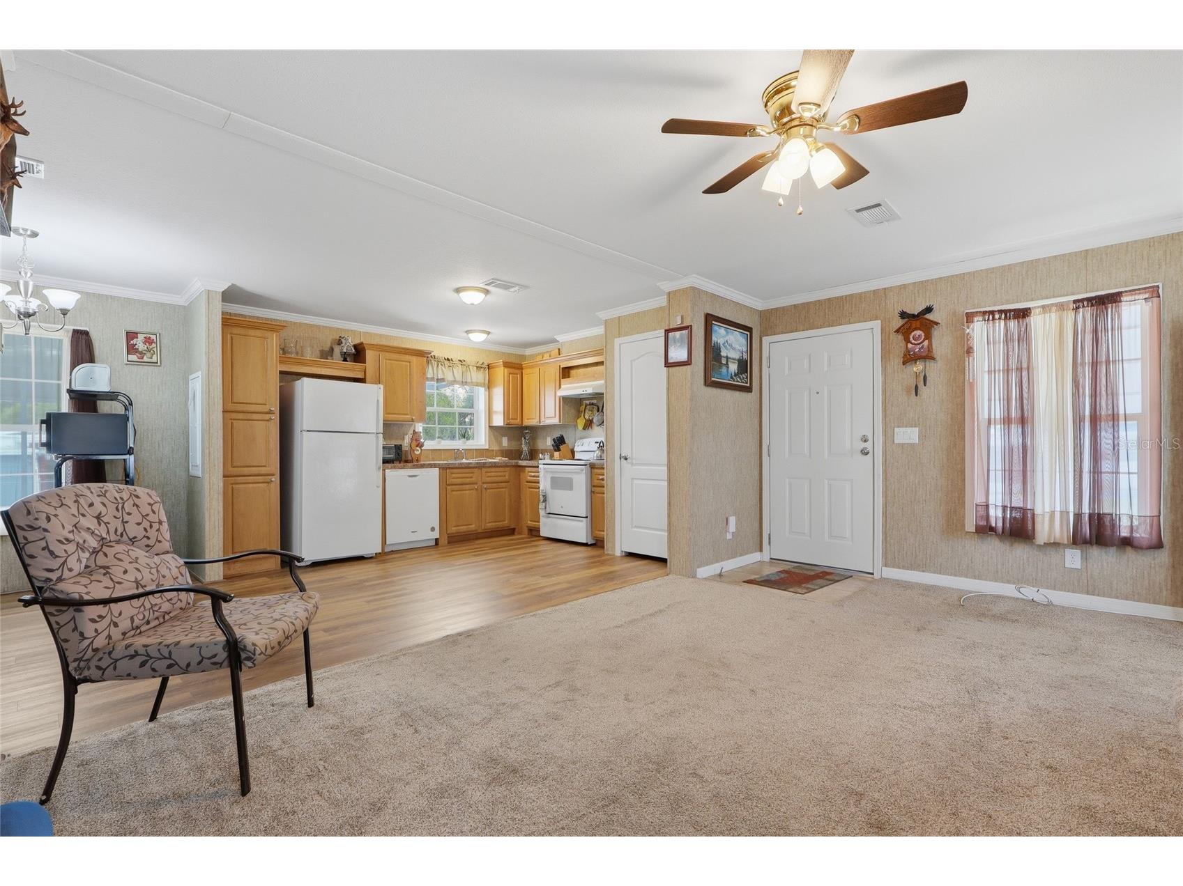 38745 New Jersey Avenue Zephyrhills FL 33542 TB8532025 image4