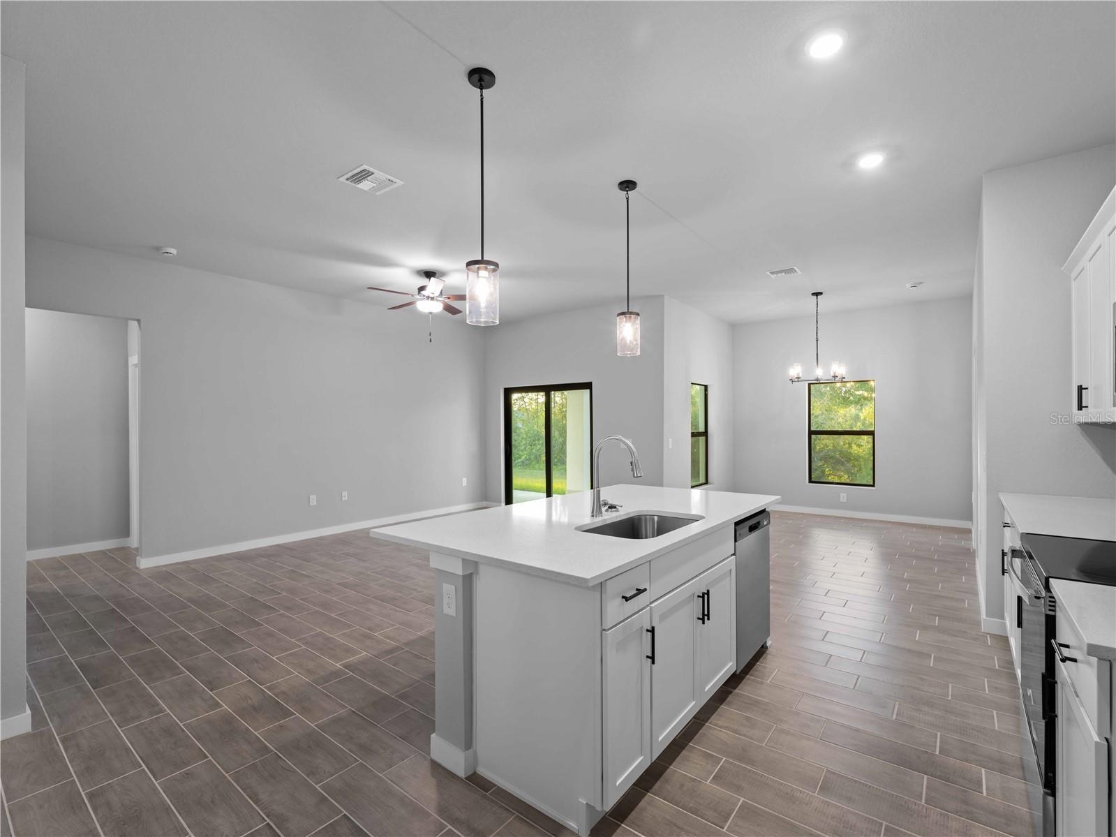 3875 Lamarque Avenue North Port FL 34286 C7522718 image12