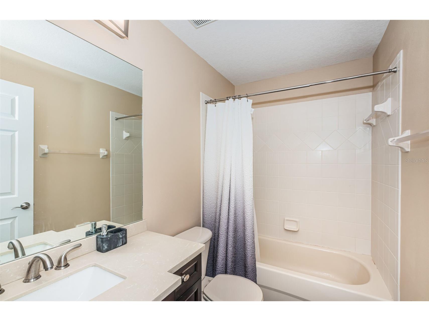 3876 Island Way Saint Petersburg FL 33705 TB8491890 image30