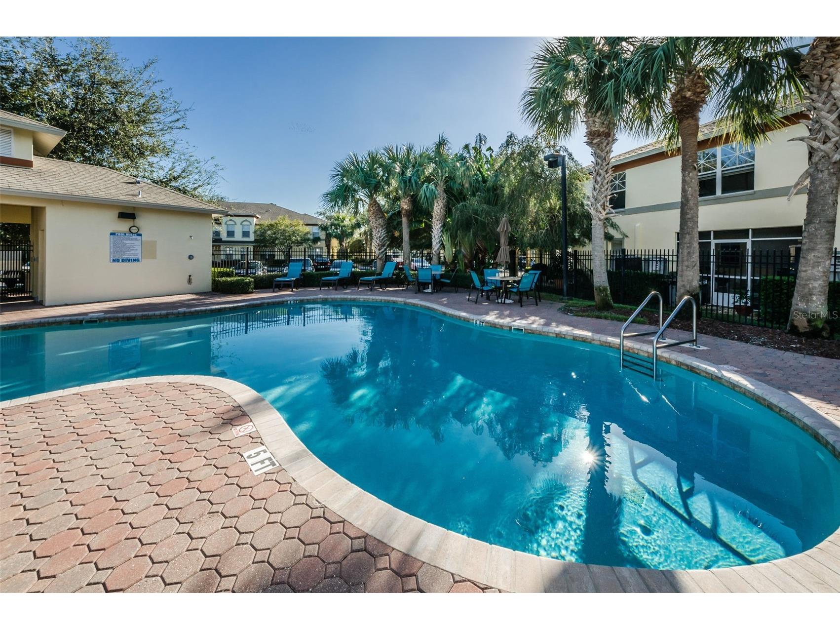 3876 Island Way Saint Petersburg FL 33705 TB8491890 image40