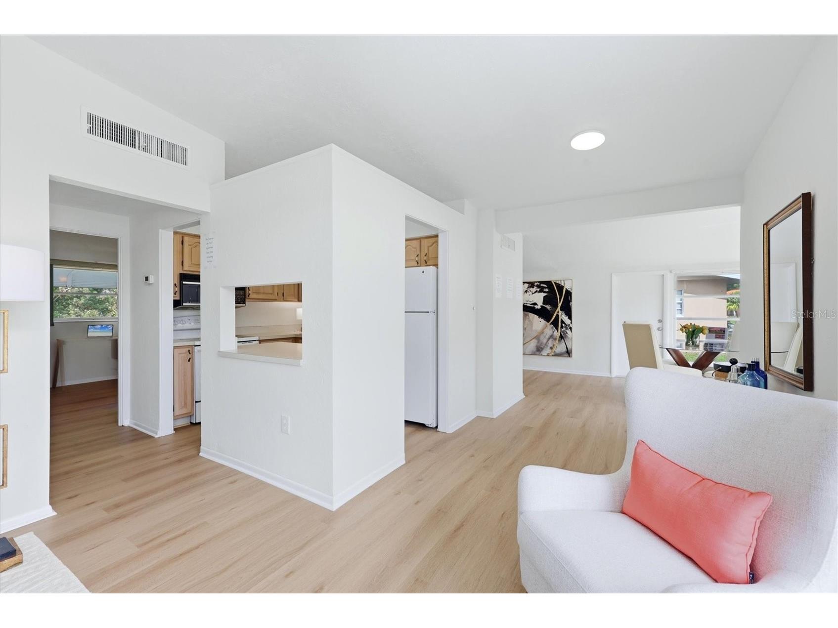 3876 Prudence Drive Sarasota FL 34235 A4688372 image11