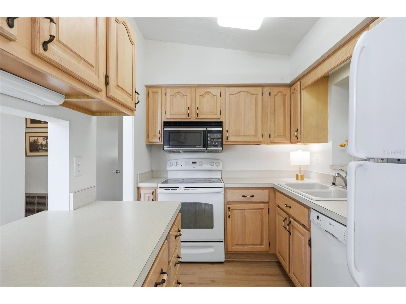 3876 Prudence Drive Sarasota FL 34235 A4688372 image18