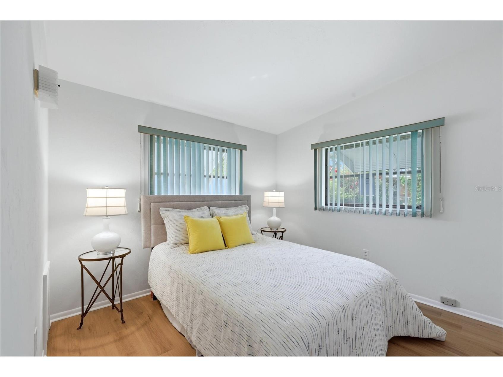 3876 Prudence Drive Sarasota FL 34235 A4688372 image22