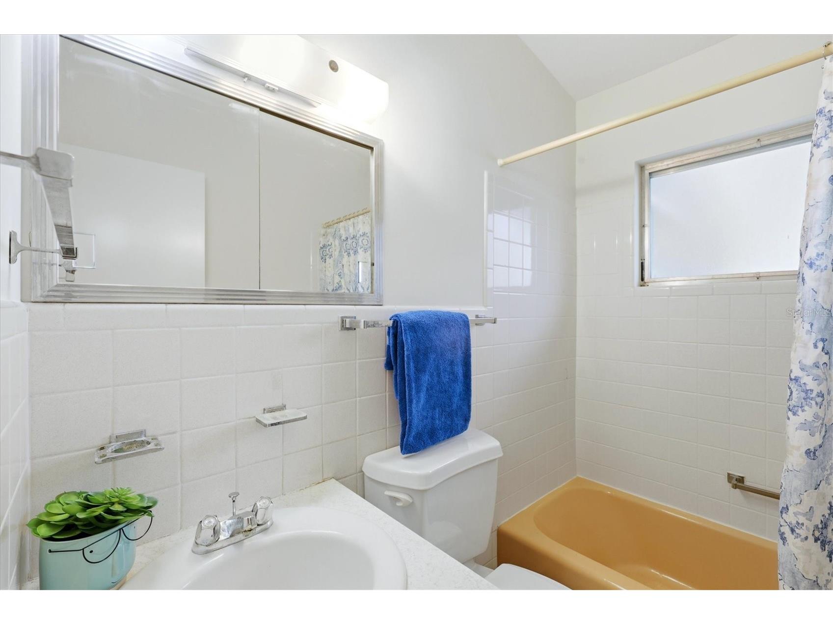 3876 Prudence Drive Sarasota FL 34235 A4688372 image24
