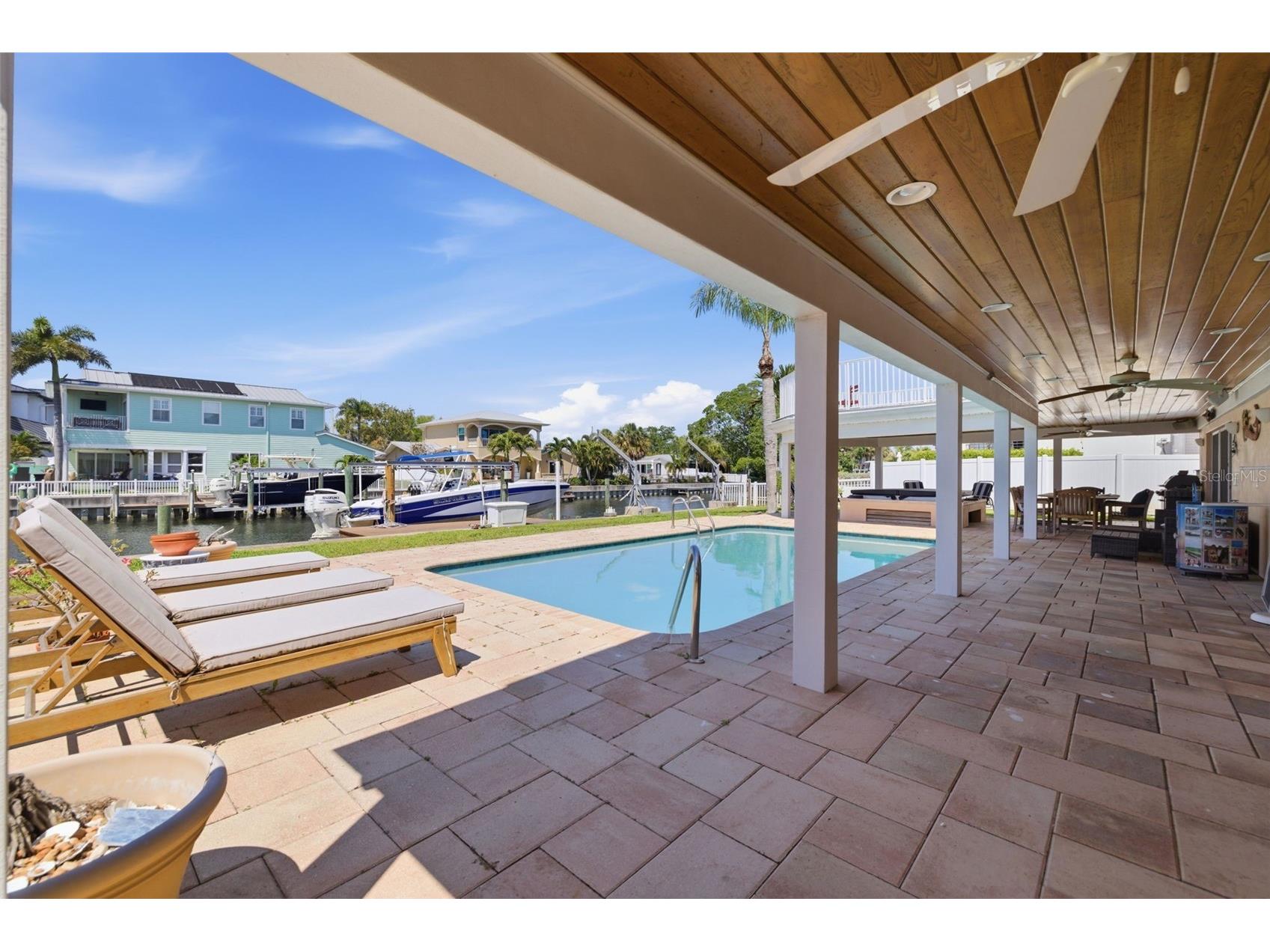 3876 Shore Acres Boulevard NE Saint Petersburg FL 33703 TB8495451 image16