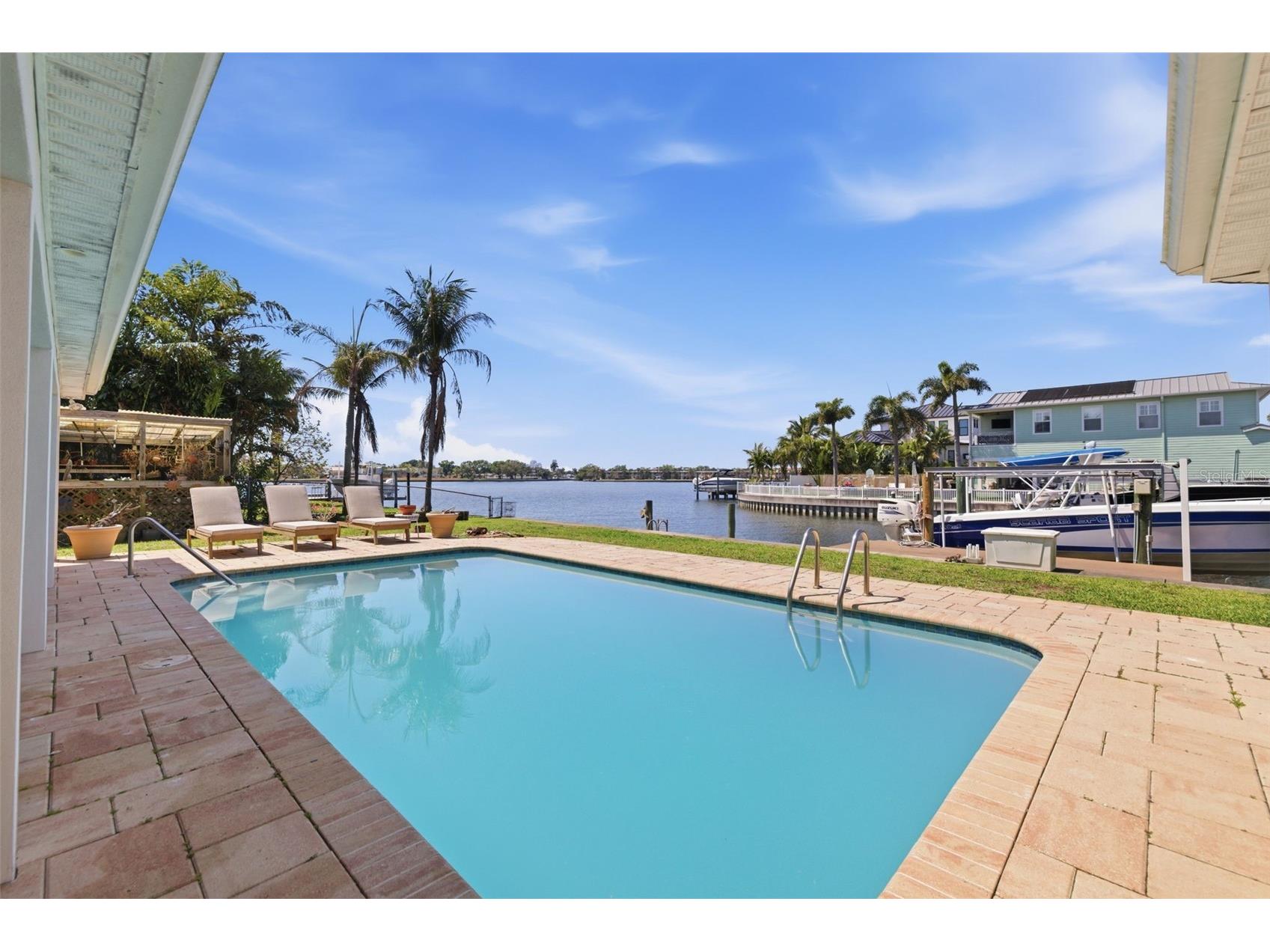 3876 Shore Acres Boulevard NE Saint Petersburg FL 33703 TB8495451 image17