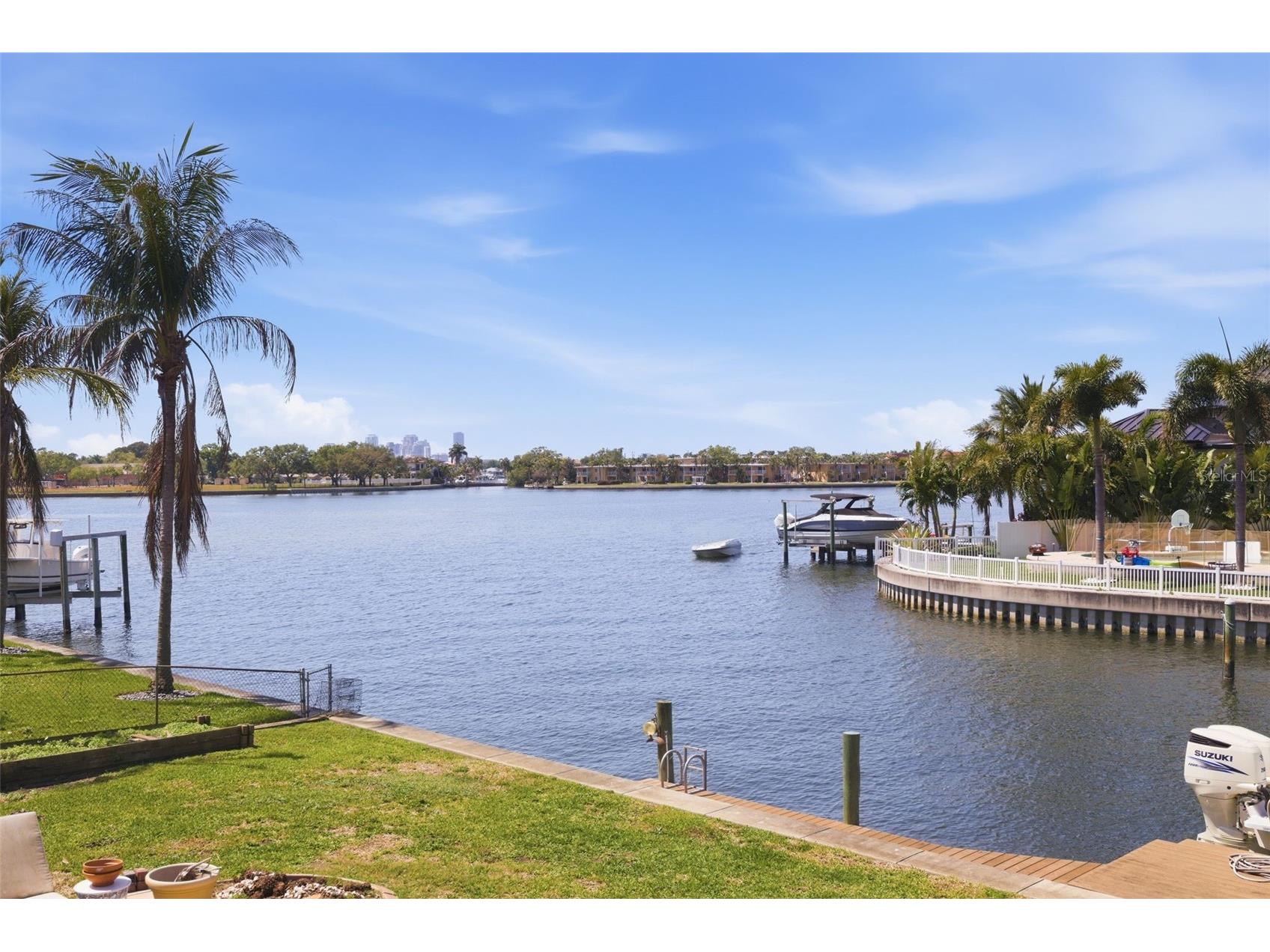3876 Shore Acres Boulevard NE Saint Petersburg FL 33703 TB8495451 image28