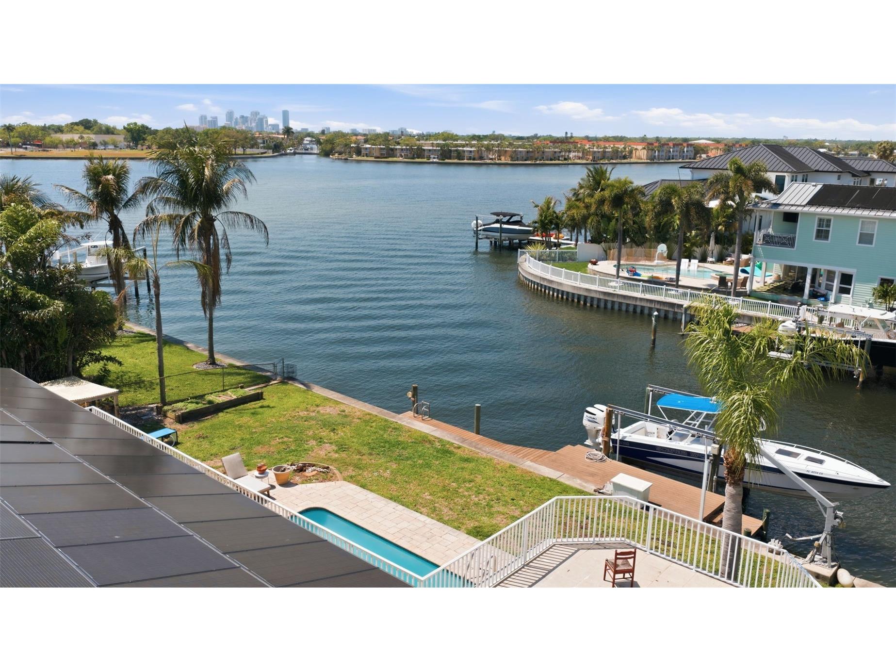 3876 Shore Acres Boulevard NE Saint Petersburg FL 33703 TB8495451 image5