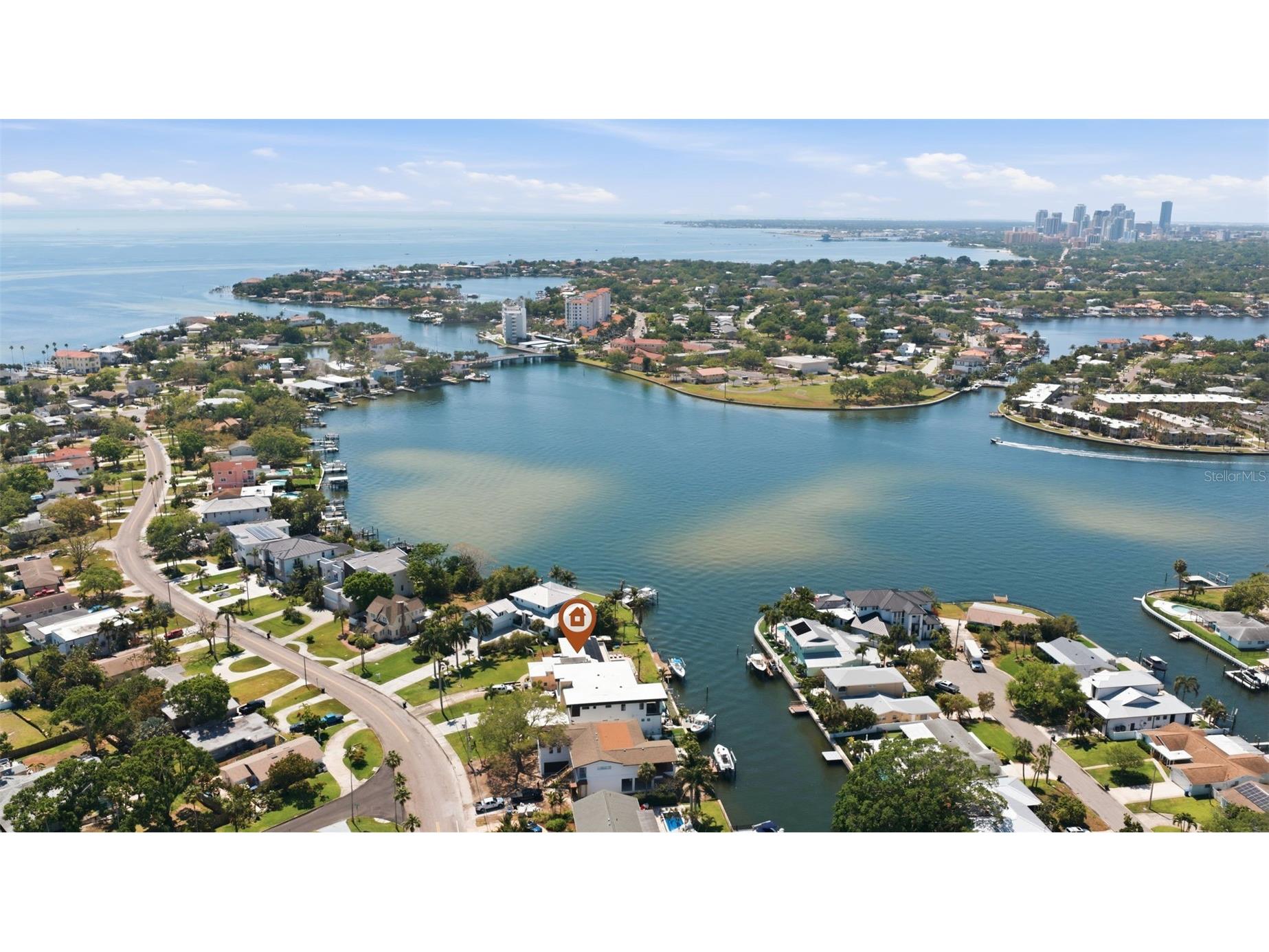 3876 Shore Acres Boulevard NE Saint Petersburg FL 33703 TB8495451 image6