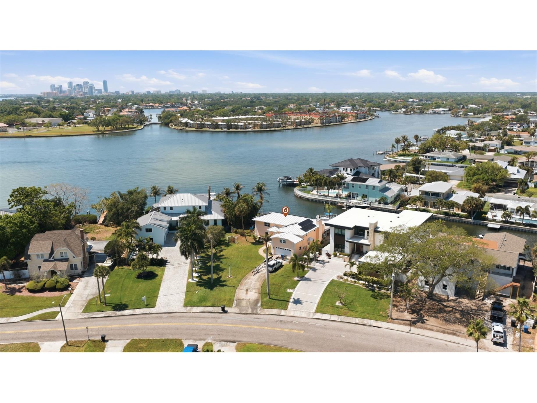 3876 Shore Acres Boulevard NE Saint Petersburg FL 33703 TB8495451 image7