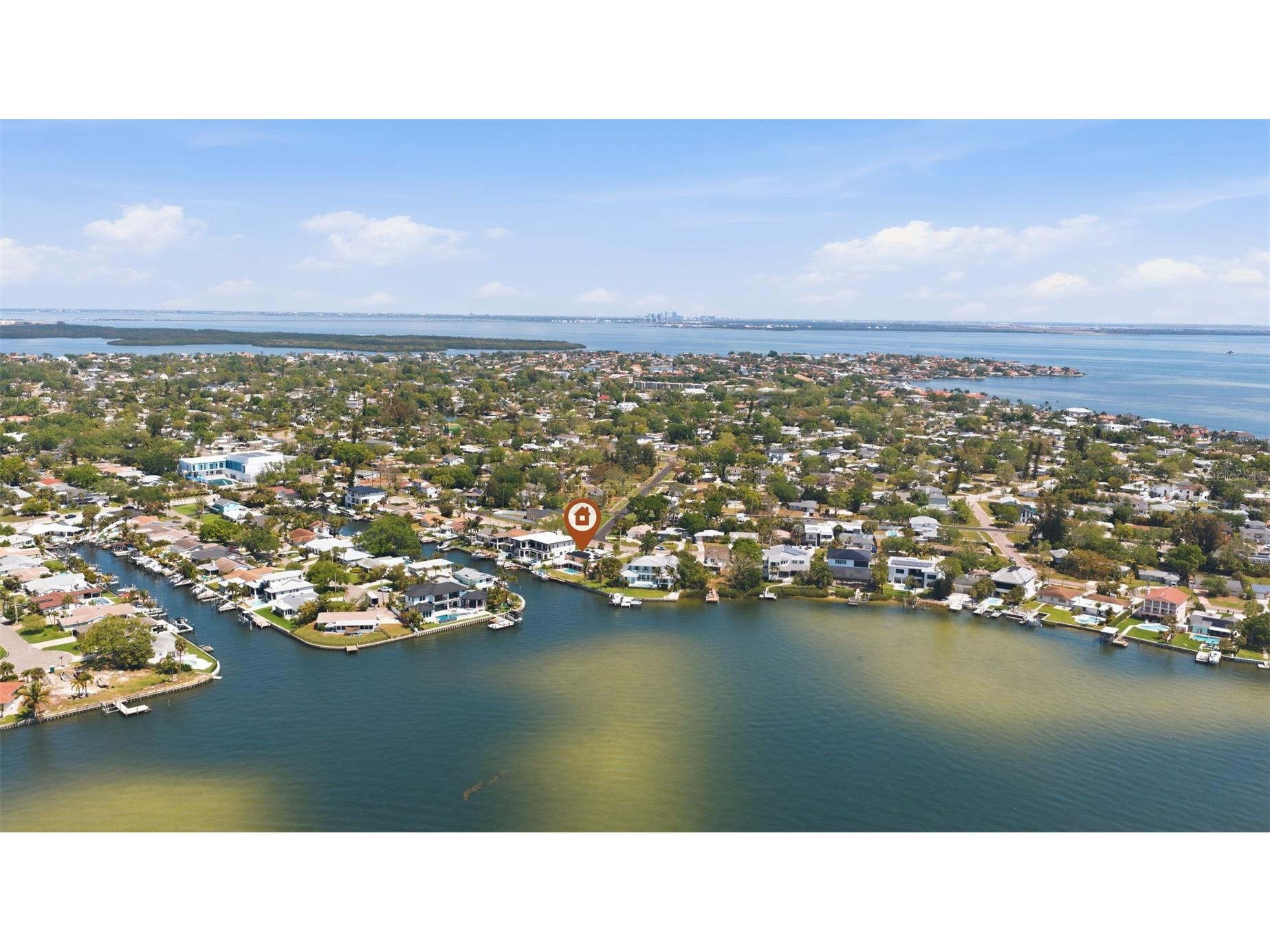 3876 Shore Acres Boulevard NE Saint Petersburg FL 33703 TB8495451 image9