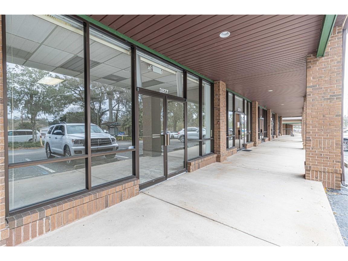 3877 SE Lake Weir Avenue Ocala FL 34480 OM670330 image1