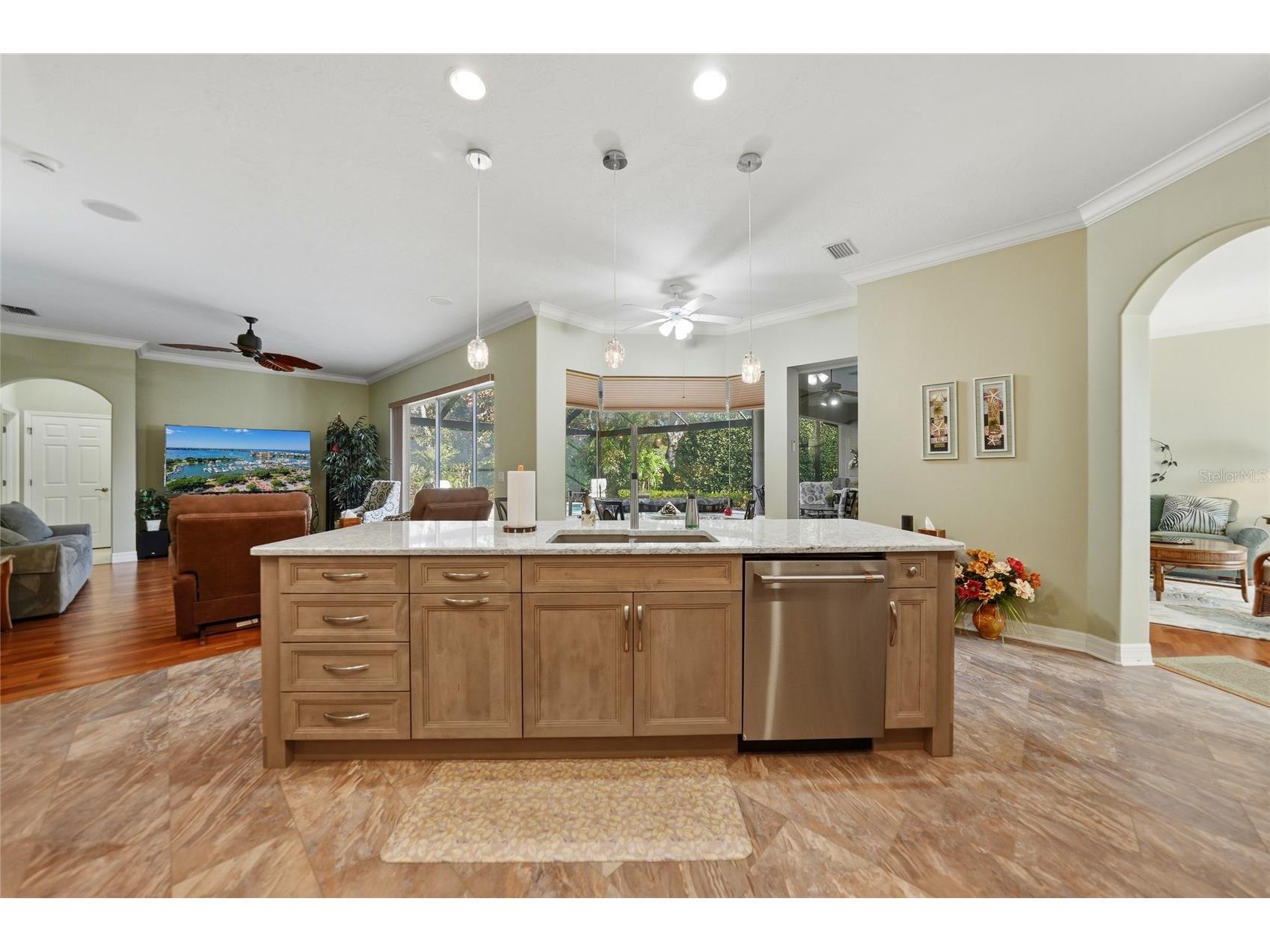 3878 Royal Hammock Boulevard Sarasota FL 34240 D6145789 image13