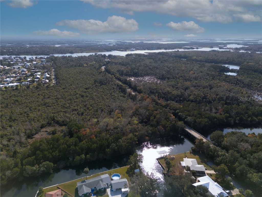 3879 N Seminole Point Crystal River FL 34428 OM690751 image12