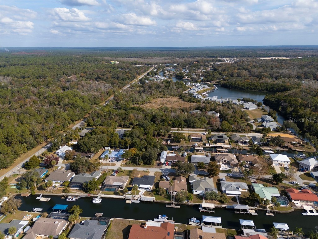 3879 N Seminole Point Crystal River FL 34428 OM690751 image14