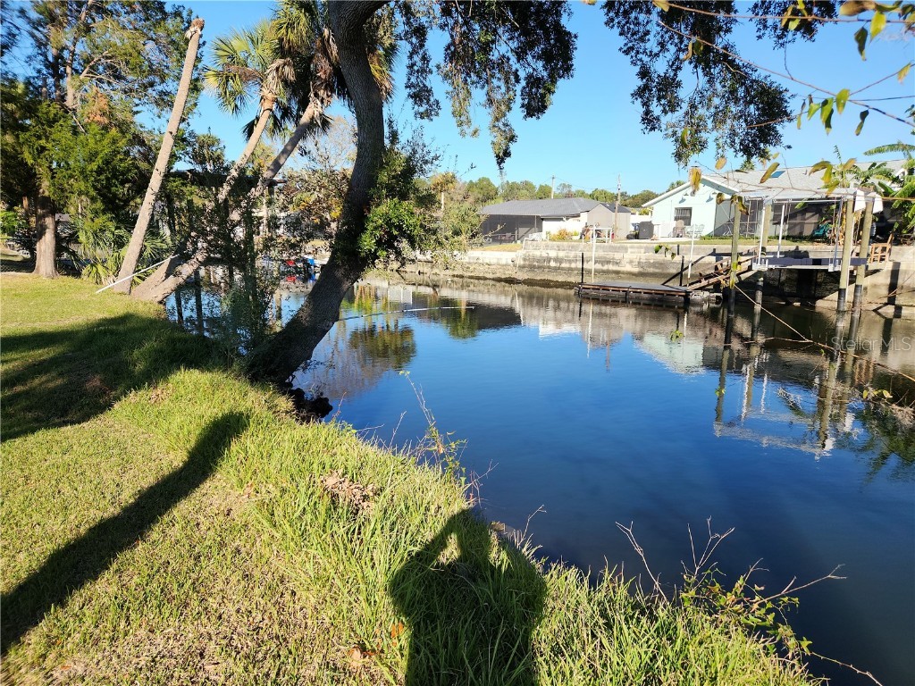 3879 N Seminole Point Crystal River FL 34428 OM690751 image4