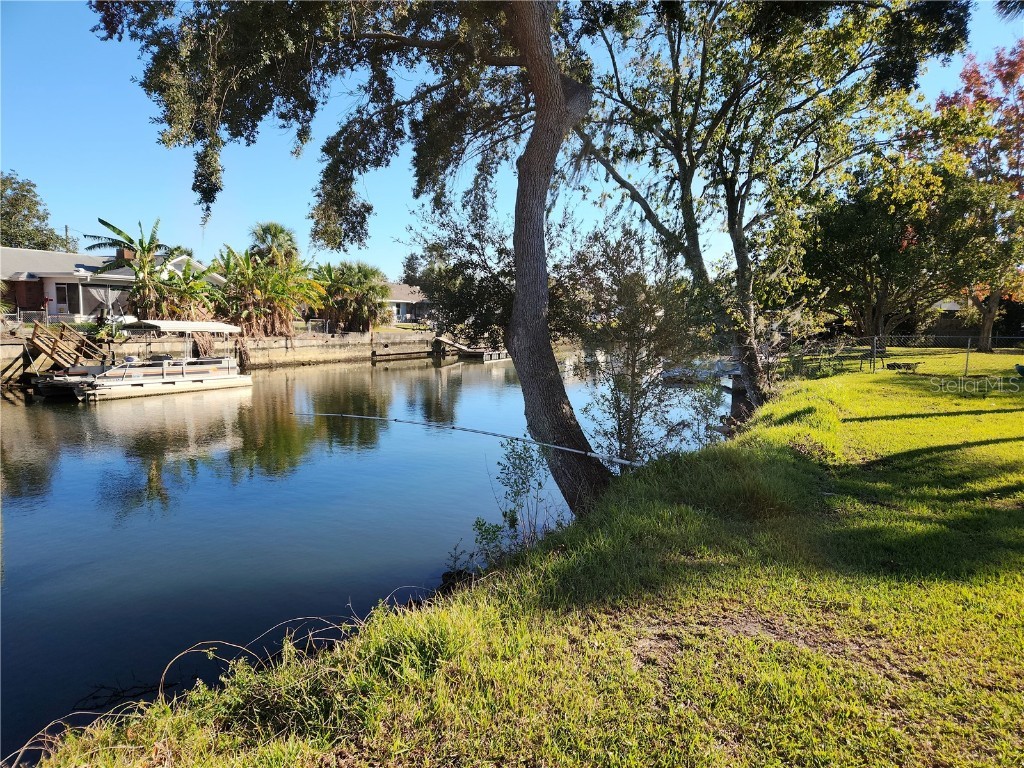 3879 N Seminole Point Crystal River FL 34428 OM690751 image5