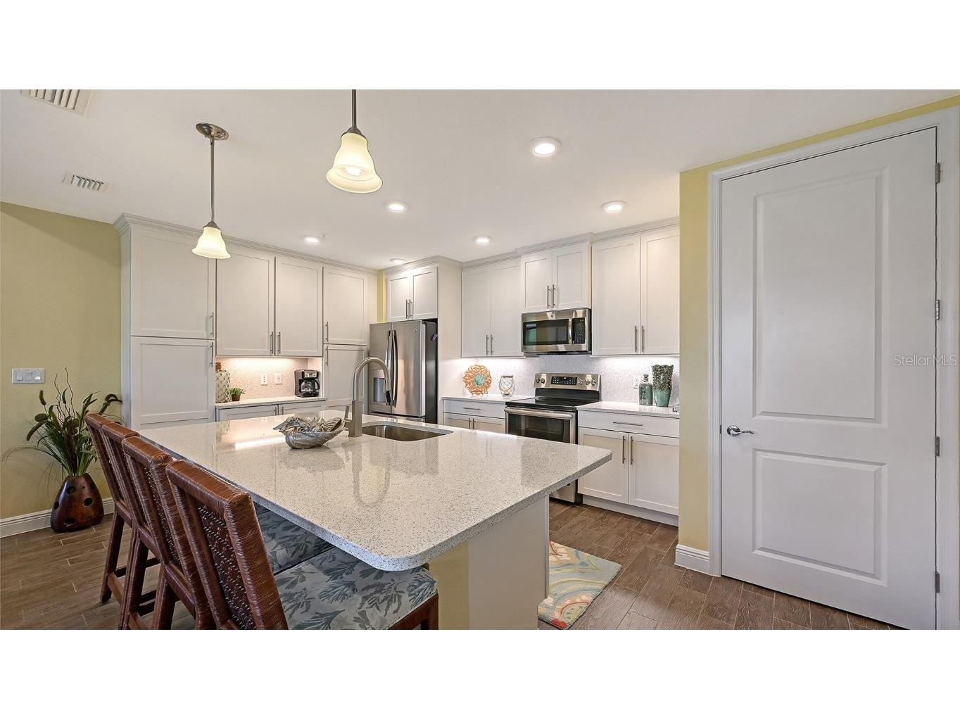 388 Aruba Circle #201 Bradenton FL 34209 A4675807 image19