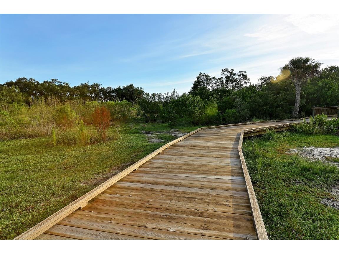 388 Aruba Circle #201 Bradenton FL 34209 A4675807 image86