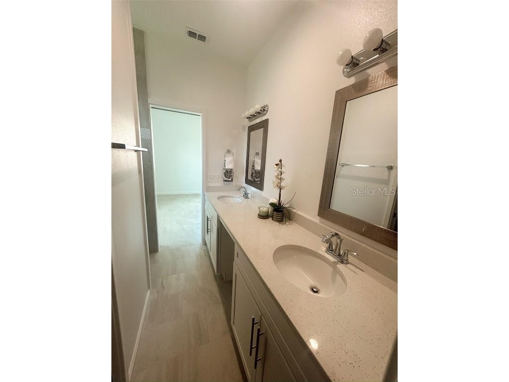 388 Chinaberry Avenue Oviedo FL 32765 O6260733 image16