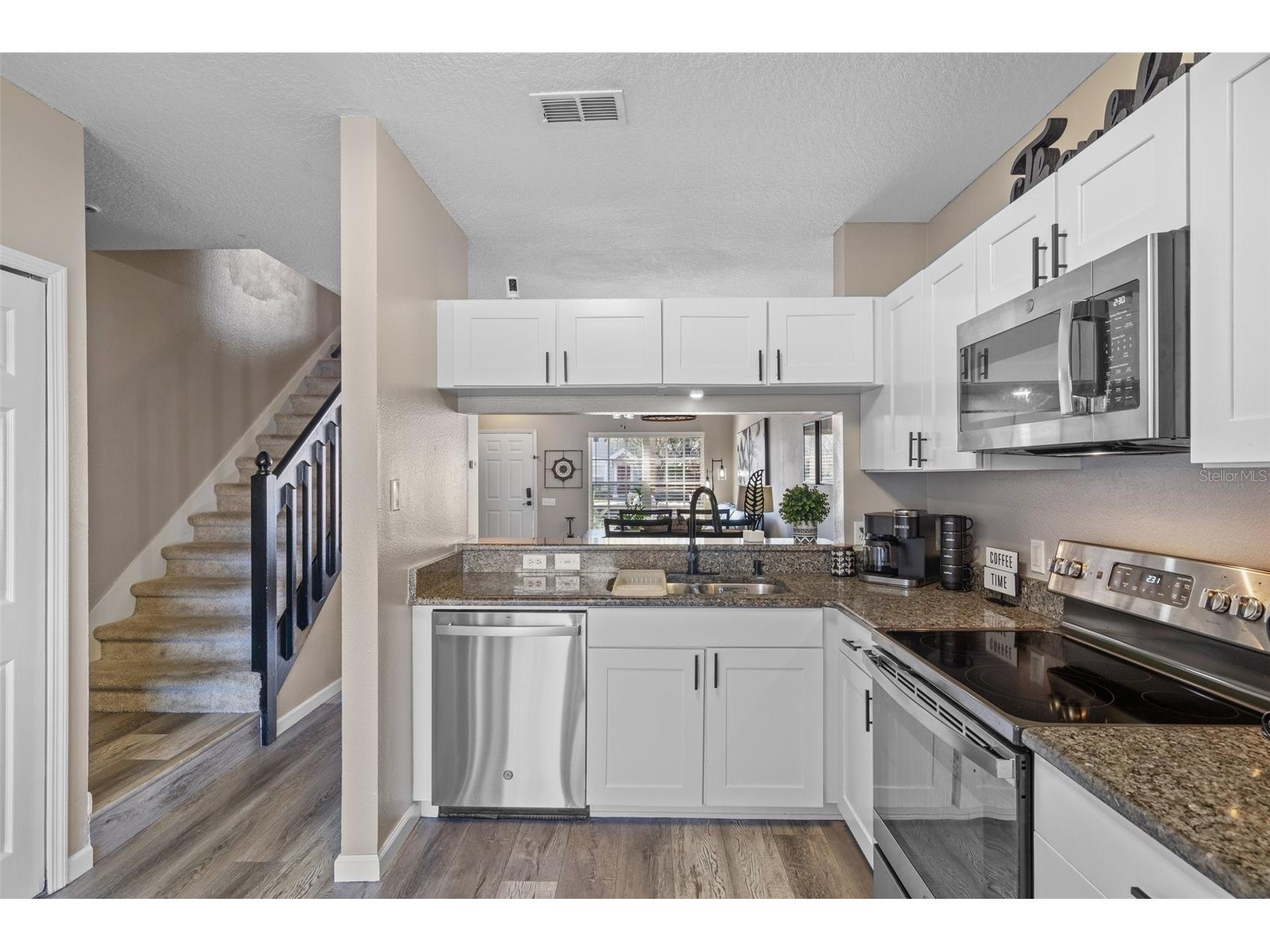 388 Countryside Key Boulevard Oldsmar FL 34677 TB8478422 image12