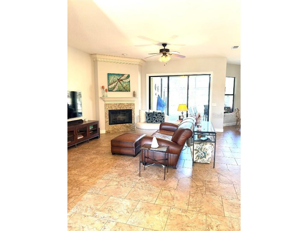 388 Hammock Oak Circle Debary FL 32713 A4673929 image3