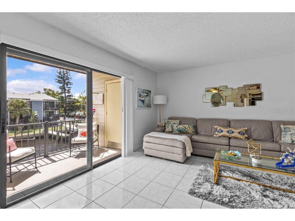 388 Moorings Cove Drive #6E Tarpon Springs FL 34689 TB8435262 image12