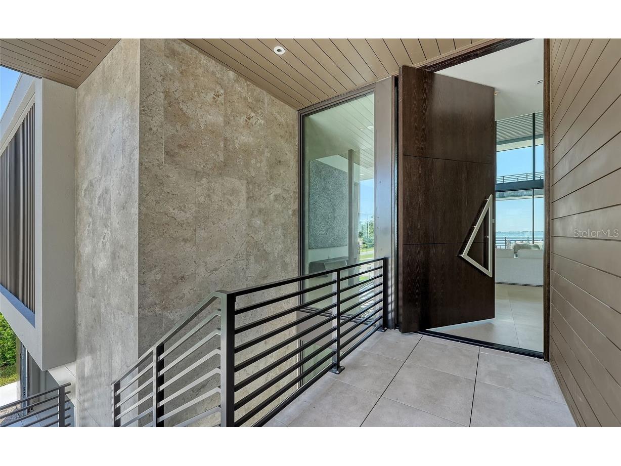 388 S Shore Drive Sarasota FL 34234 - SARASOTA BAY A4665863 image7