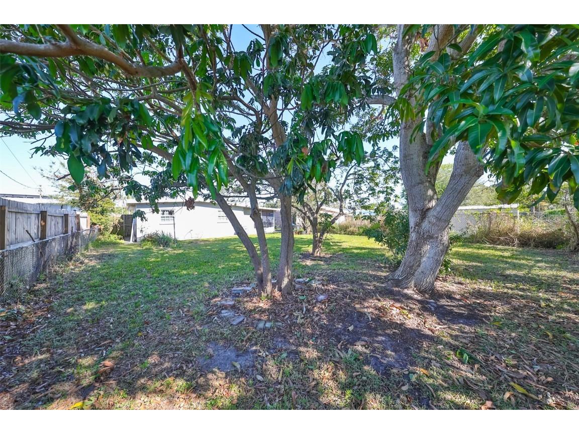 3880 67th Avenue N Pinellas Park FL 33781 TB8425042 image30