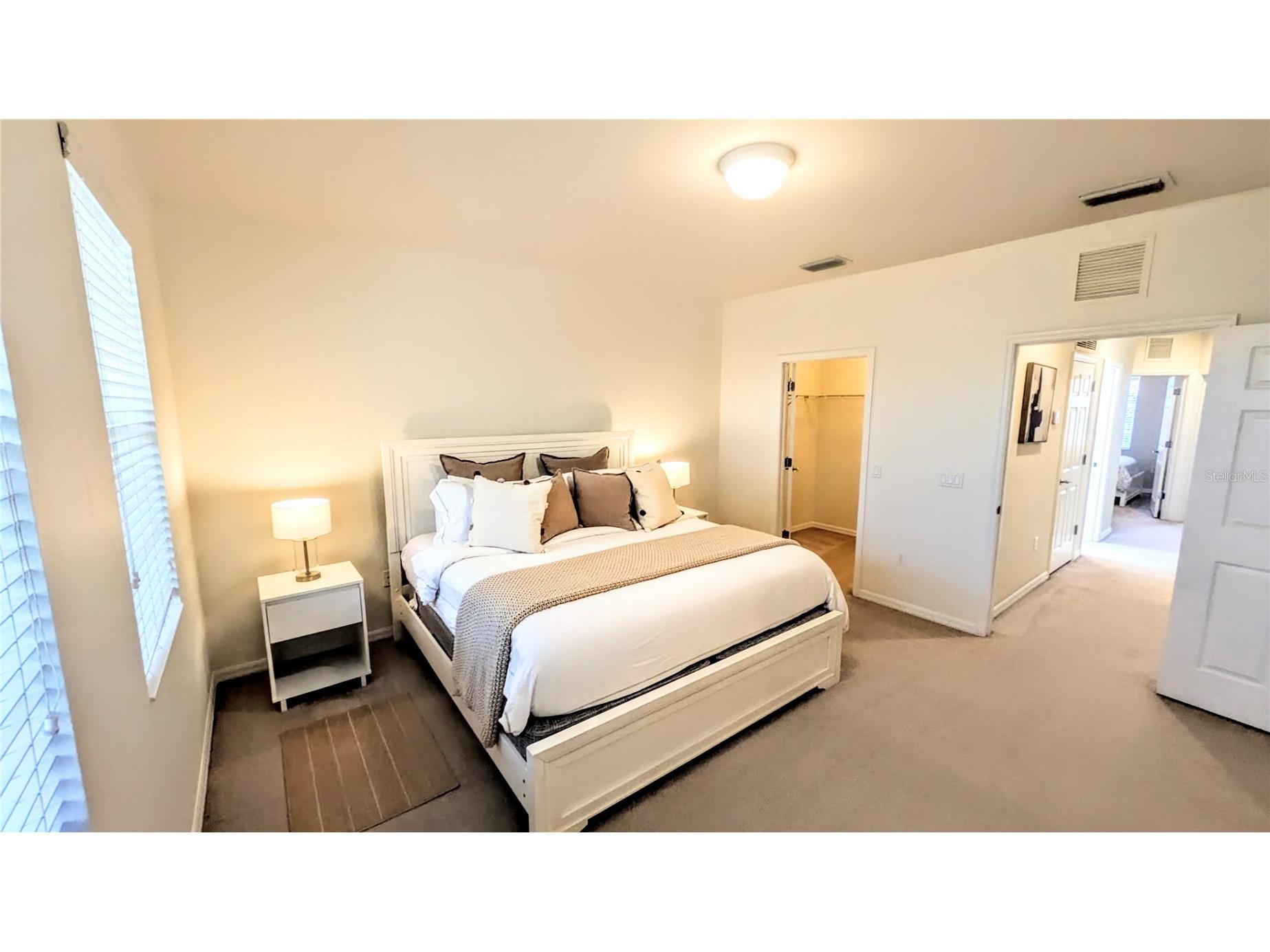 3880 82nd Avenue Circle E #101 Sarasota FL 34243 A4689510 image15