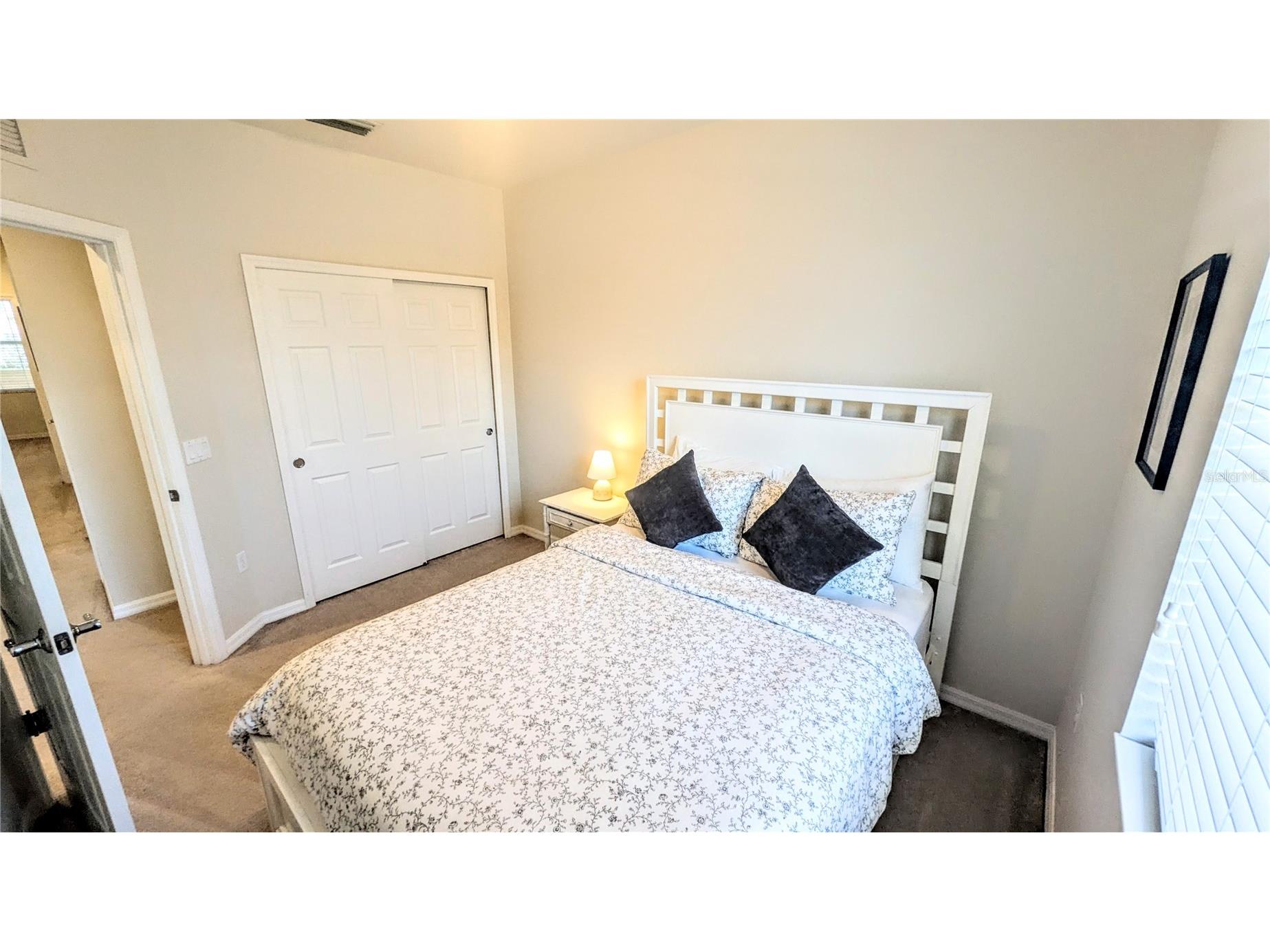 3880 82nd Avenue Circle E #101 Sarasota FL 34243 A4689510 image21