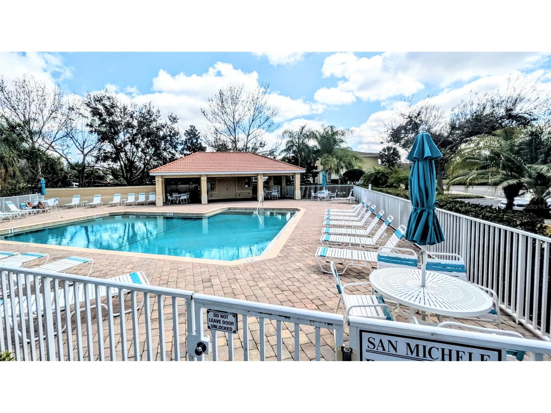 3880 82nd Avenue Circle E #101 Sarasota FL 34243 A4689510 image29