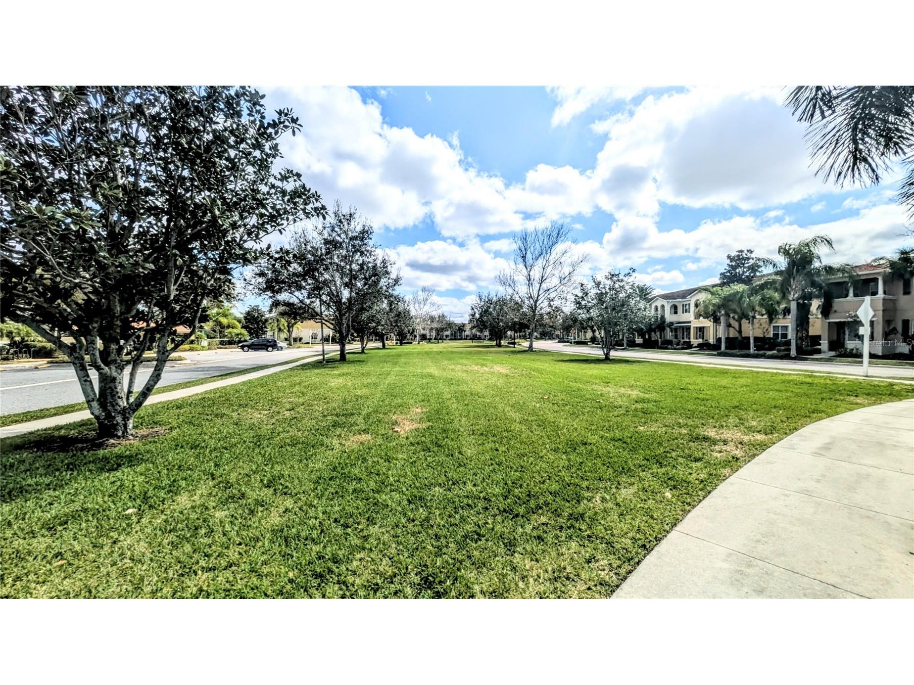 3880 82nd Avenue Circle E #101 Sarasota FL 34243 A4689510 image35