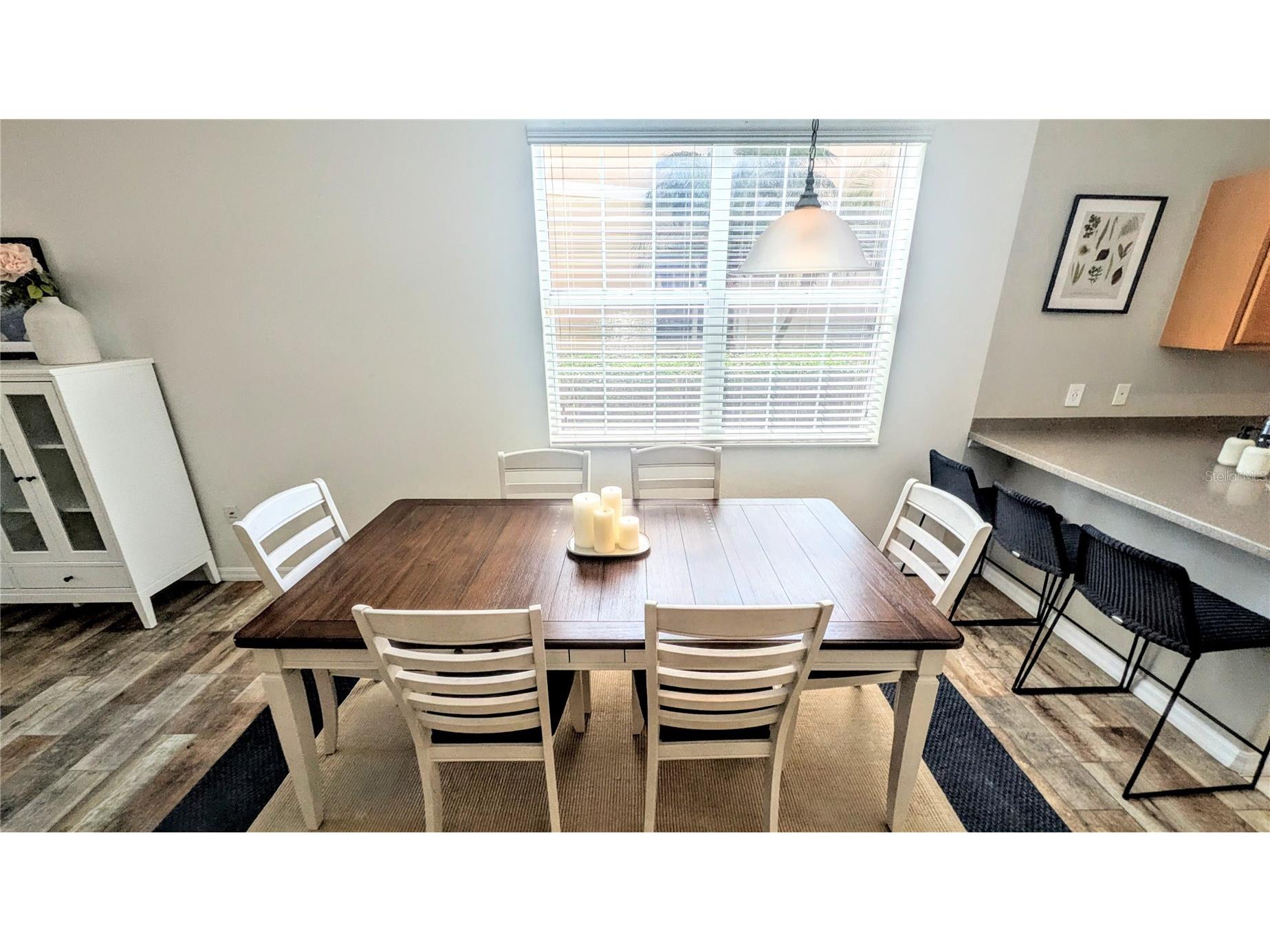 3880 82nd Avenue Circle E #101 Sarasota FL 34243 A4689510 image6