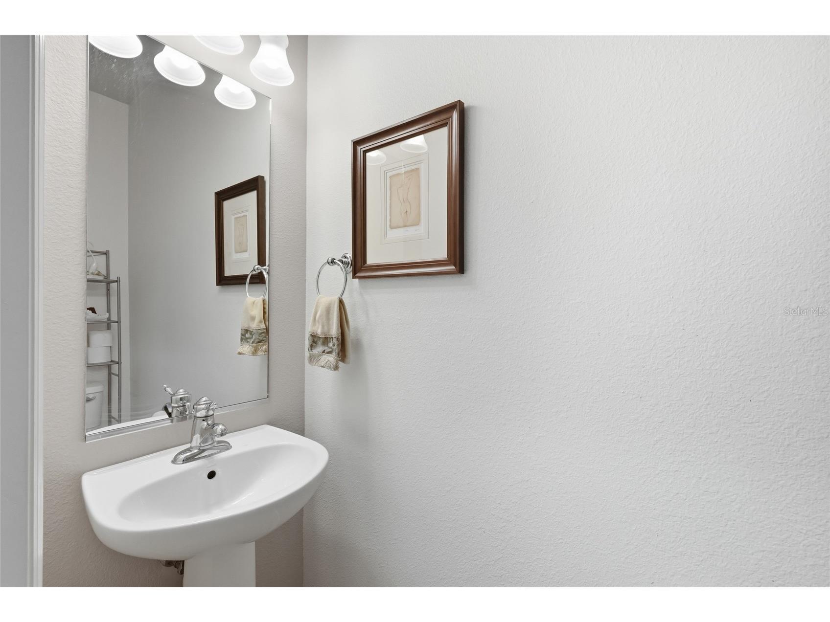 3880 82nd Avenue Circle E #104 Sarasota FL 34243 A4683885 image15