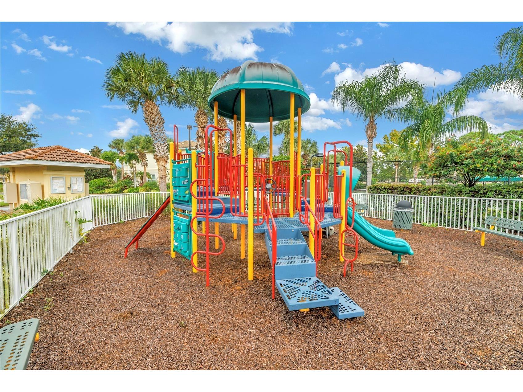 3880 82nd Avenue Circle E #104 Sarasota FL 34243 A4683885 image29