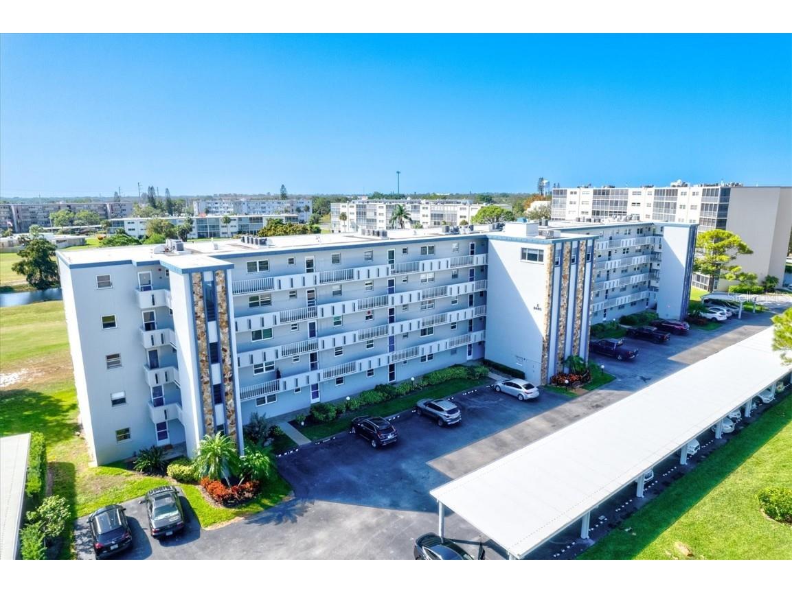 3880 Ironwood Lane #101E Bradenton FL 34209 A4589314 image1