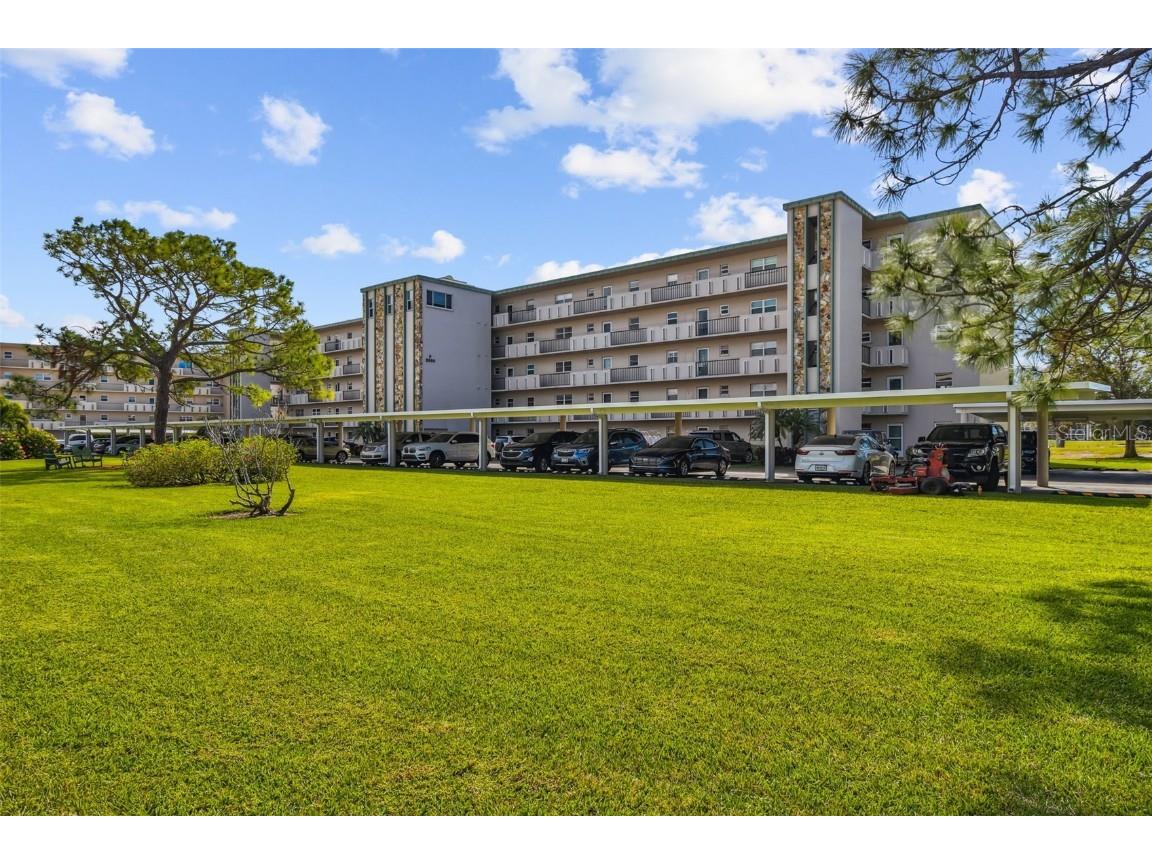 3880 Ironwood Lane #308E Bradenton FL 34209 A4558700 image1