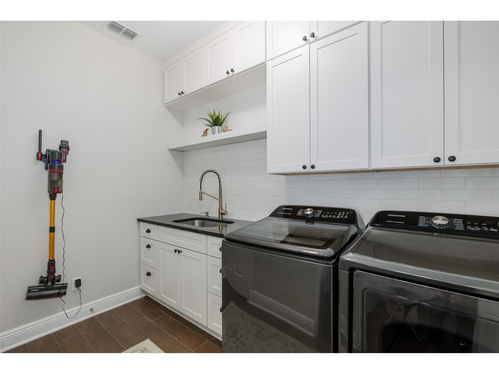 3880 Mellon Drive Odessa FL 33556 W7885923 image35