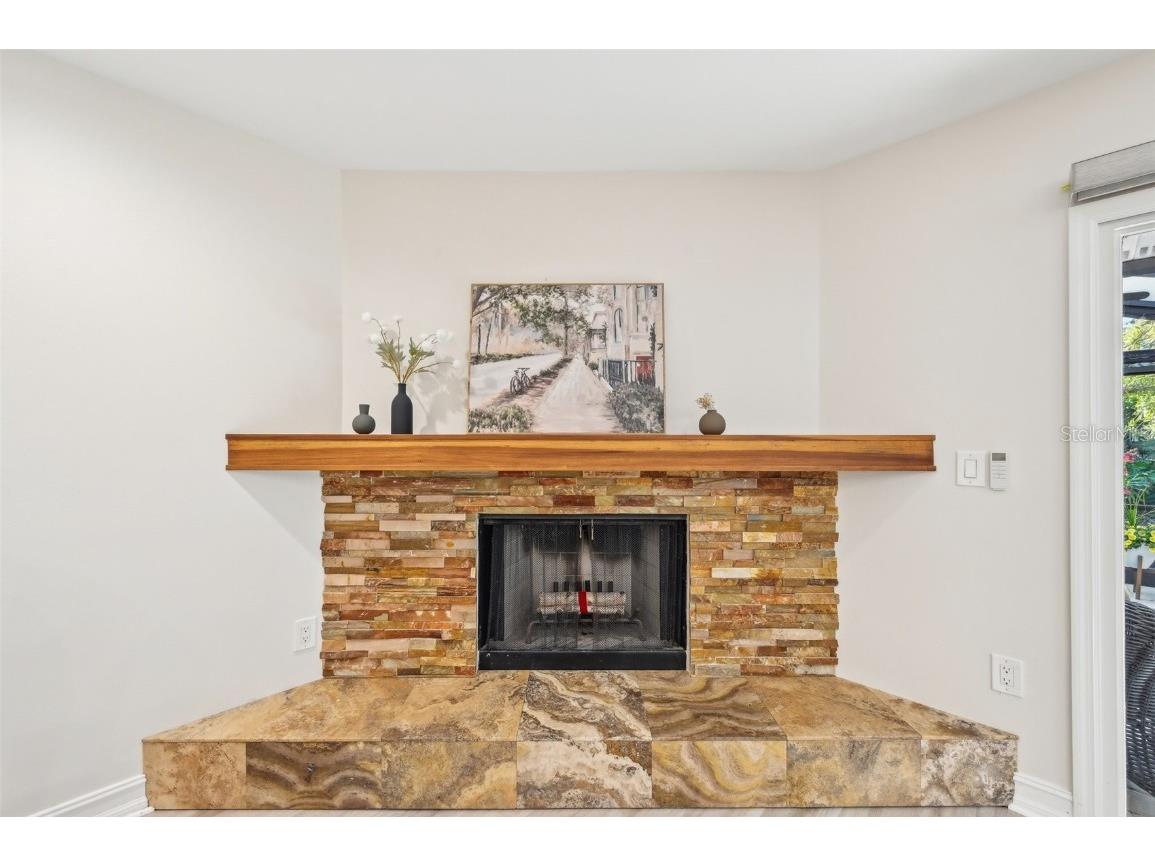 3880 Wilshire Circle #28 Sarasota FL 34238 A4670169 image10